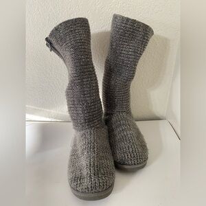 SO Women Cozy Gray Knit Boots side zip size 7